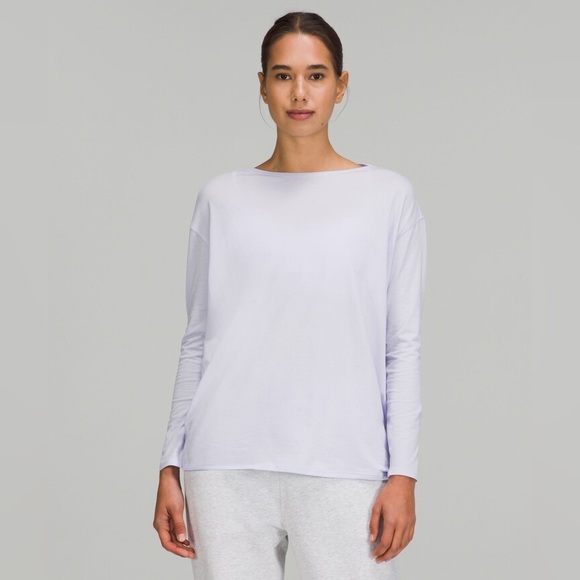 lululemon athletica Tops - Lululemon Back in Action Long Sleeve Shirt Light Purple Size 4 Small